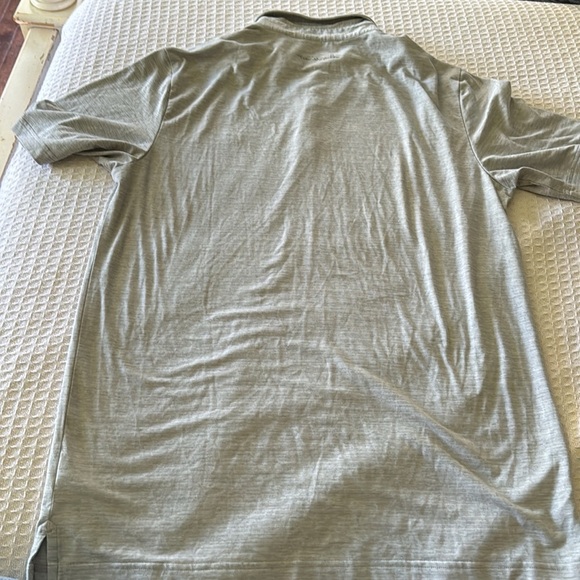 Travis Mathew’s Gray Polo - Picture 8 of 8